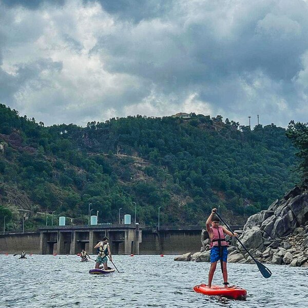 SUP (Stand Up Paddle)