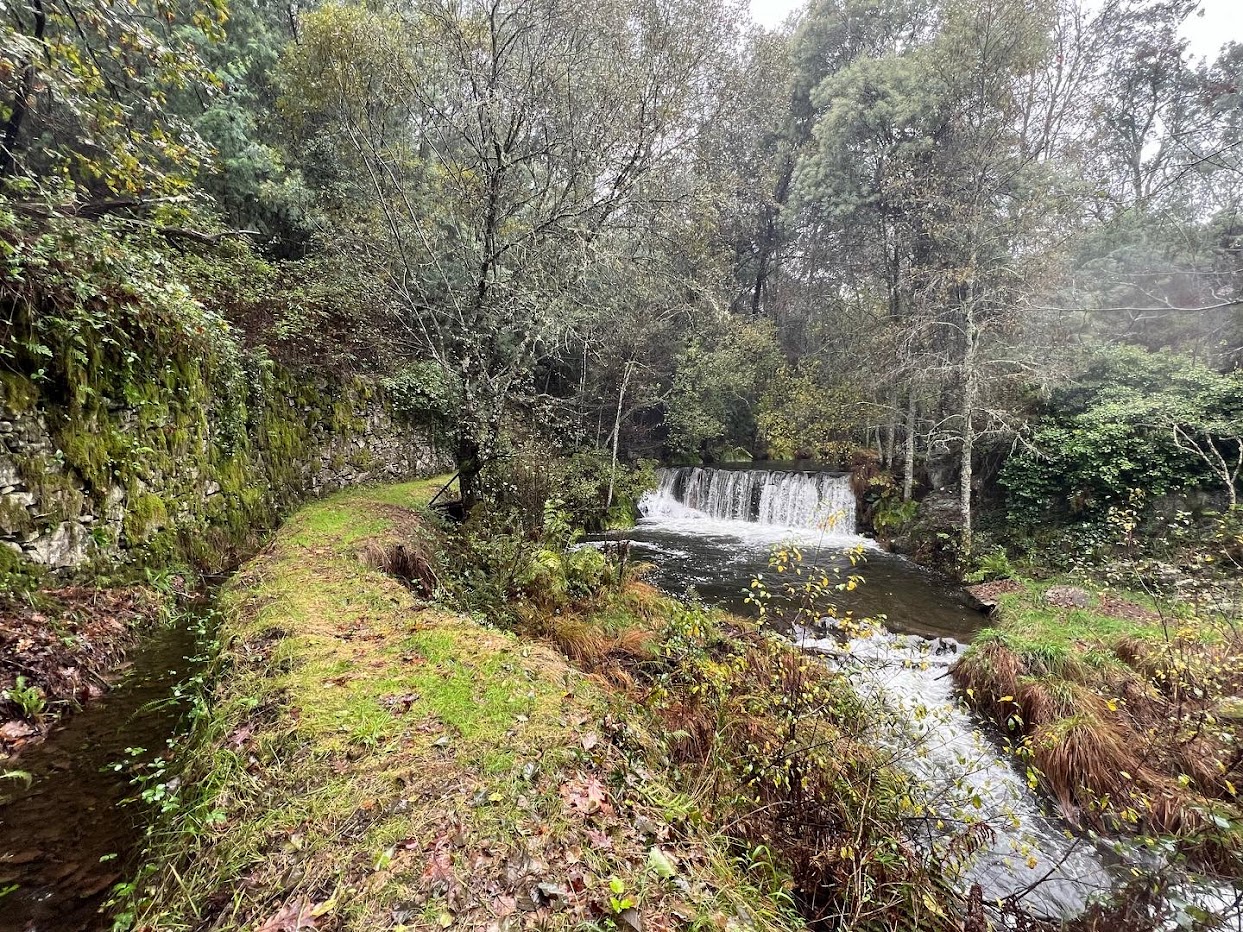 PR 9 PGR - GOI – Trilho do Castelo Vale D’Armunha