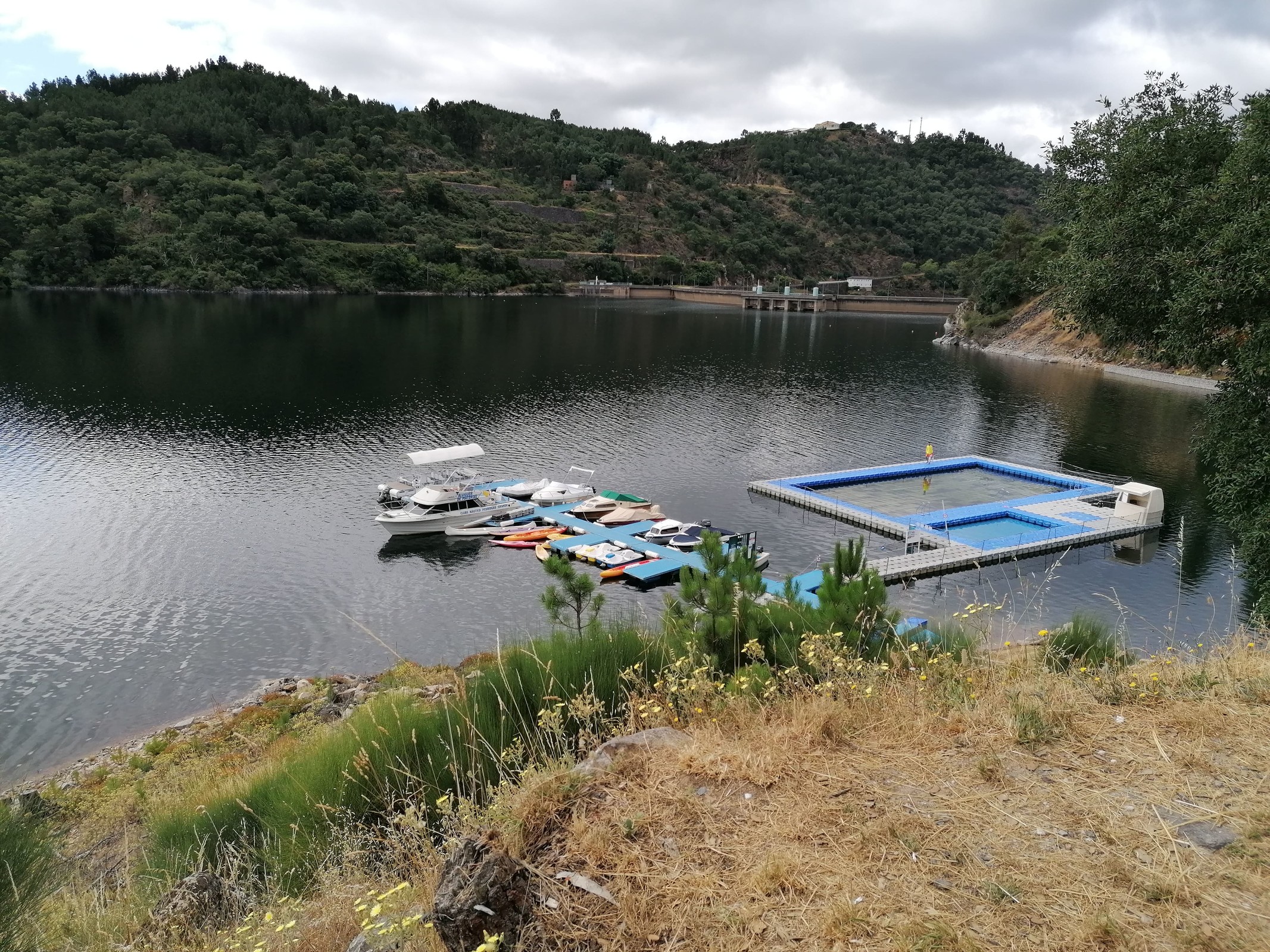 Piscina Flutuante da Barragem do Cabril